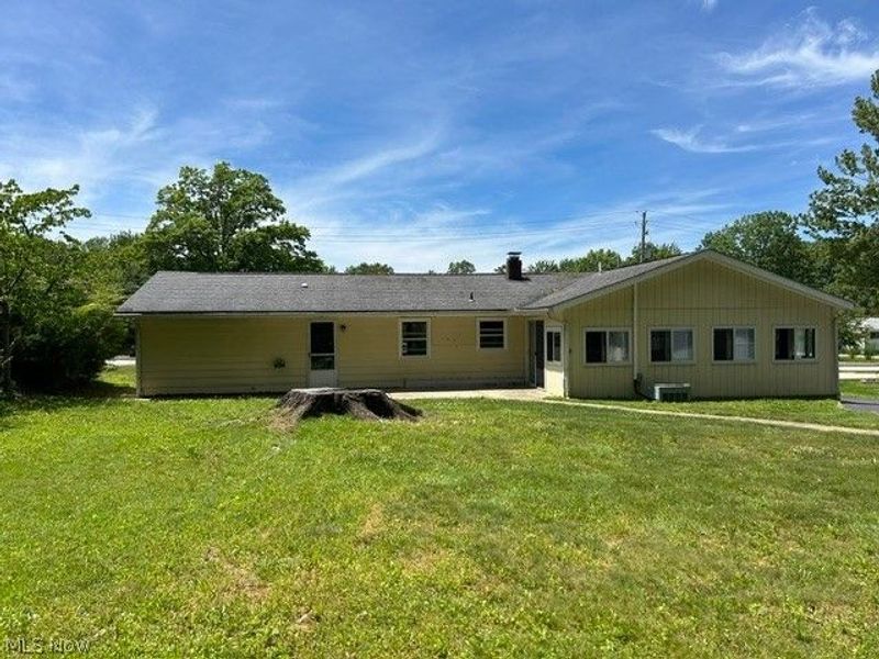 433 Fairgrounds Road, Painesville Township, OH 44077 Photo 7