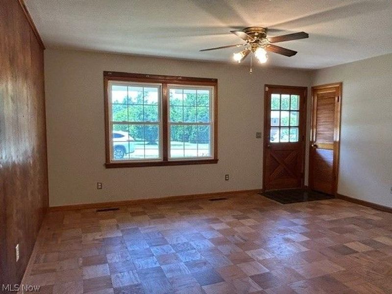 433 Fairgrounds Road, Painesville Township, OH 44077 Photo 8
