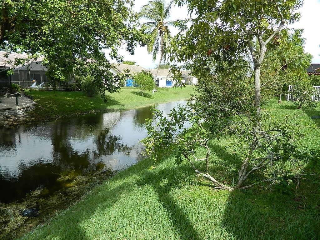 4002 NW 73rd Avenue, Coral Springs, FL 33065 Photo