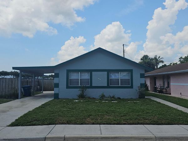 1501 W 17th Street, Riviera Beach, FL 33404