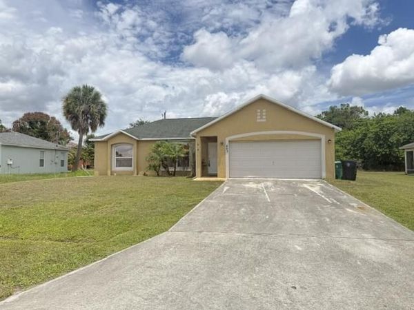443 SW Sadwick Avenue, Port St. Lucie, FL 34953