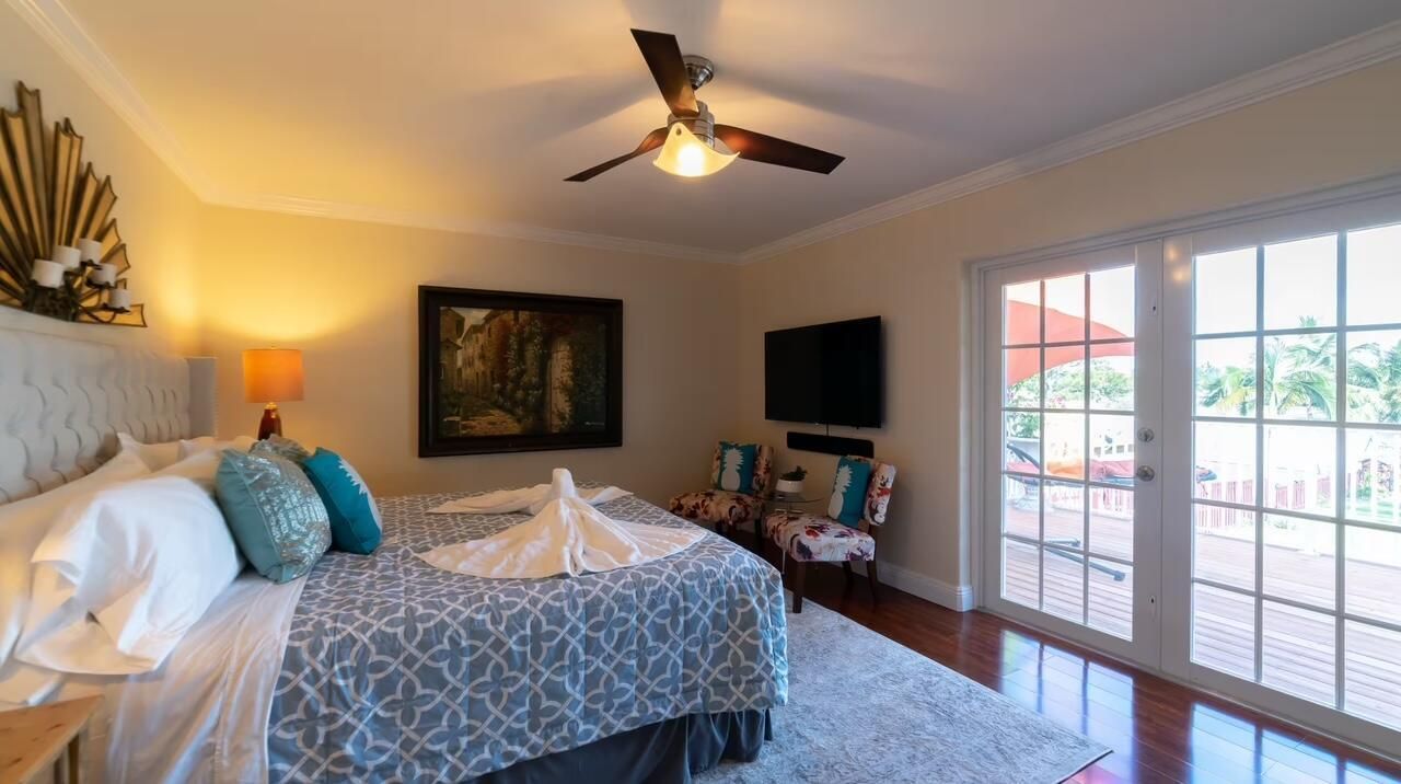 6850 Eastview Drive, Lake Worth, FL 33462 Photo