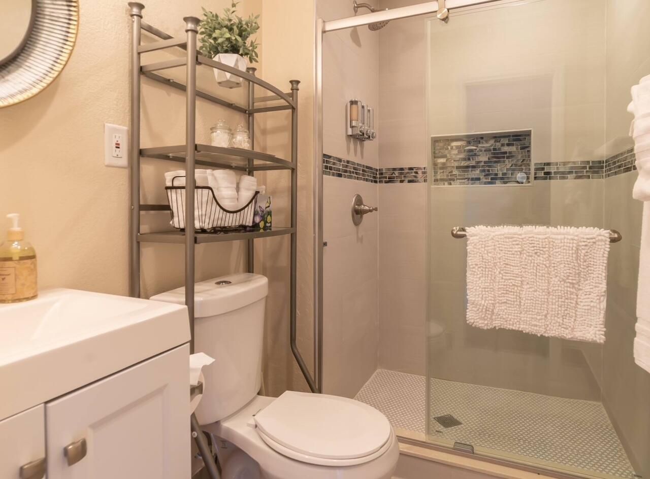 6850 Eastview Drive, Lake Worth, FL 33462 Photo