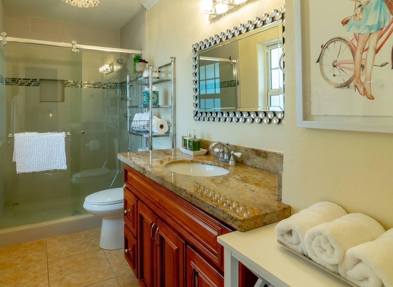 6850 Eastview Drive, Lake Worth, FL 33462 Photo