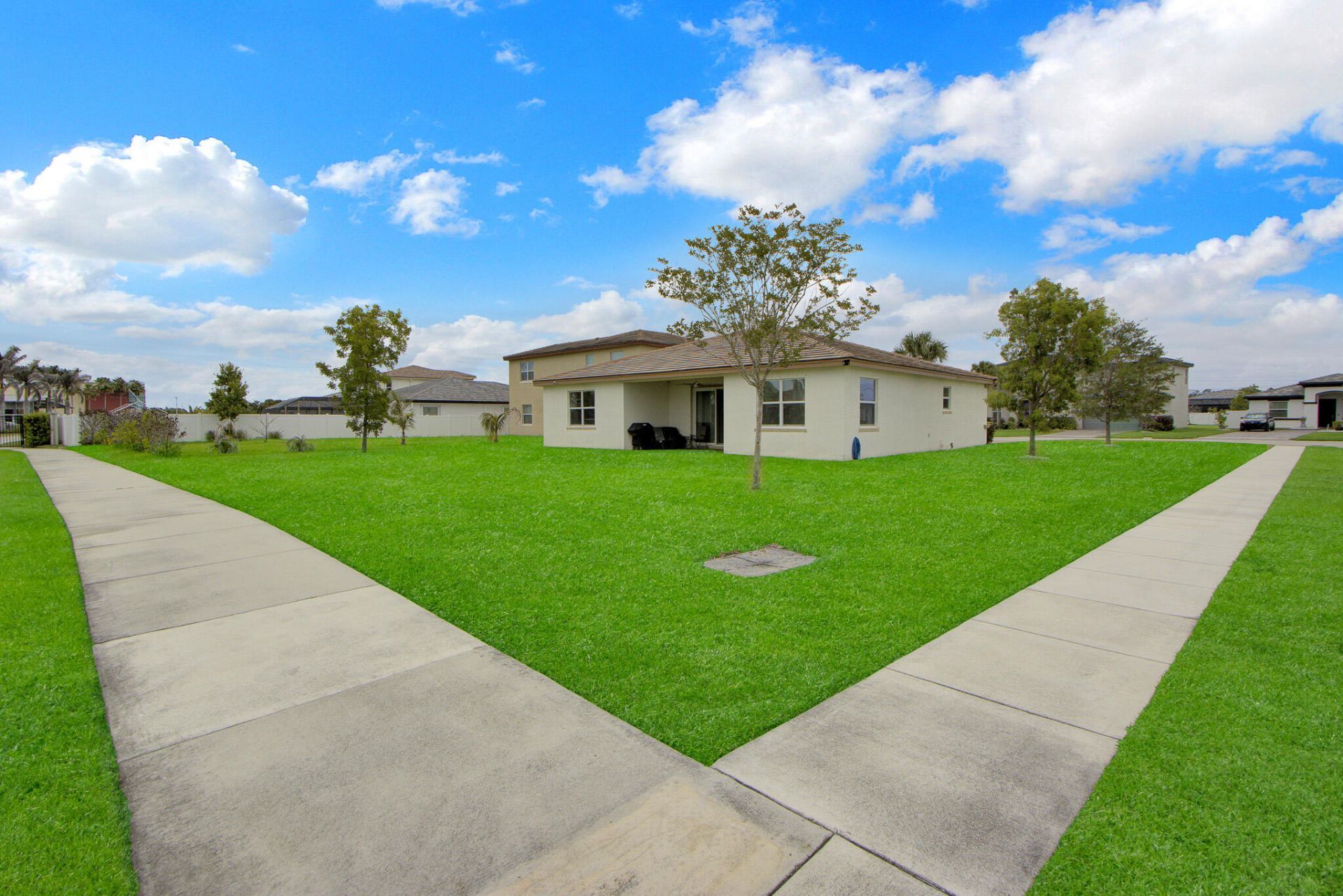 7456 NW Greenspring Street, Port Saint Lucie, FL 34987 Photo