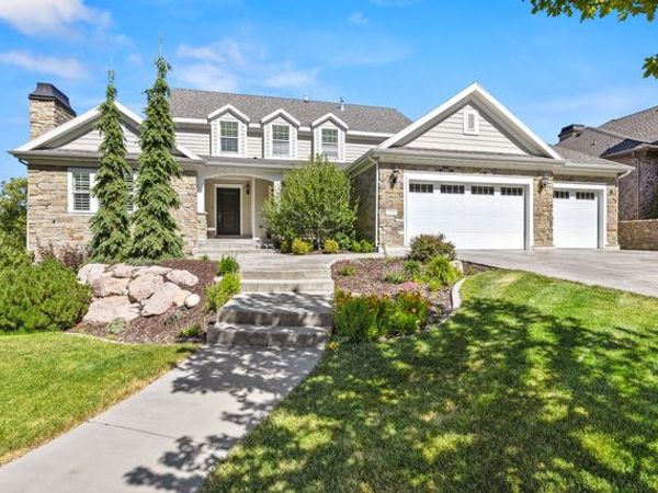 12044 S MILONA DR , Draper, UT 84020