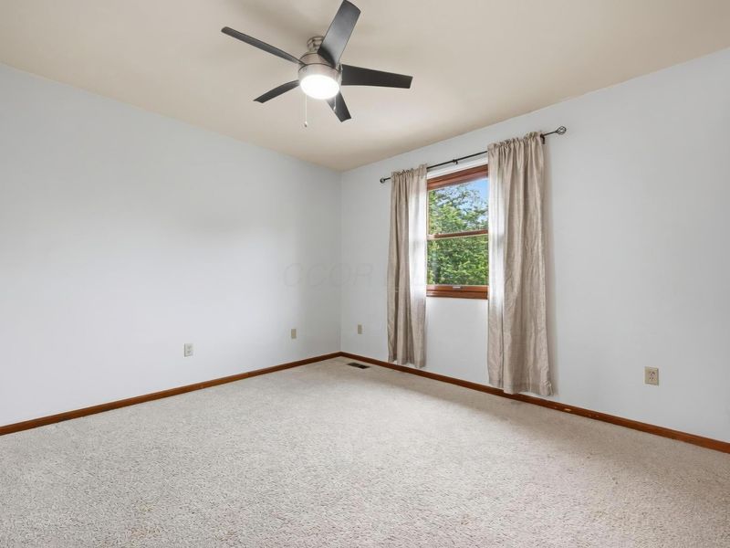 8815 Davington Drive , Dublin, OH 43017 Photo 49