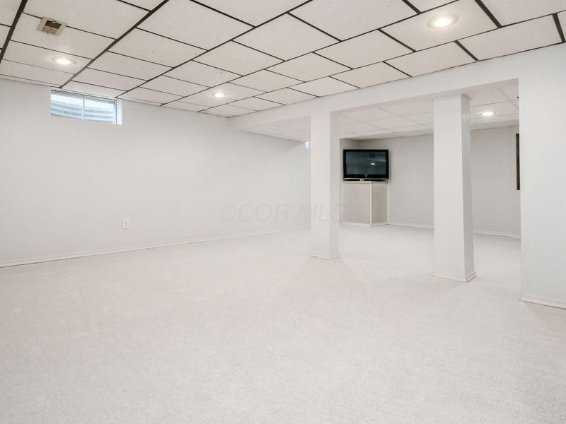 8815 Davington Drive, Dublin, OH 43017 Photo 56