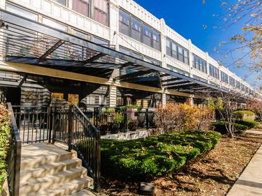 Unit 209, Chicago, IL 60608