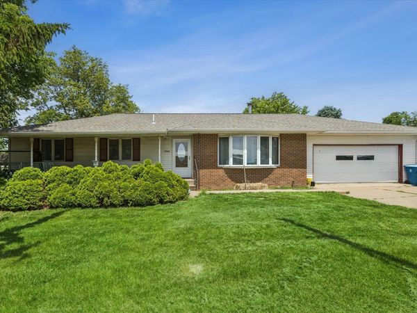 4344 Main Street , Andover, IA 52701
