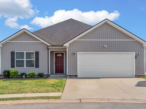 805 Waldon Ct , Clarksville, TN 37042