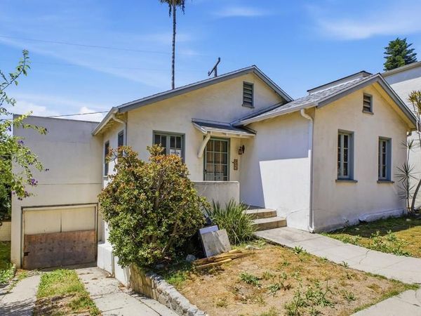 901 Bonita Drive, South Pasadena, CA 91030