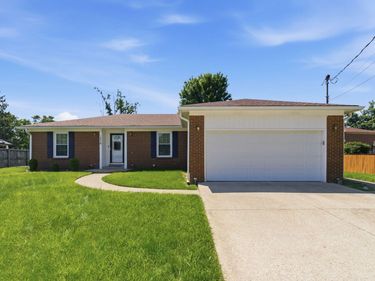 1036 Raintree Drive, Richmond, KY 40475