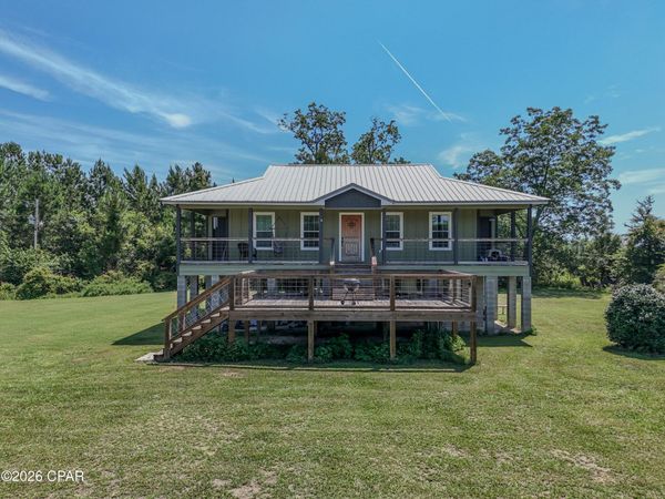 2156 Bethlehem Road , Cottondale, FL 32431