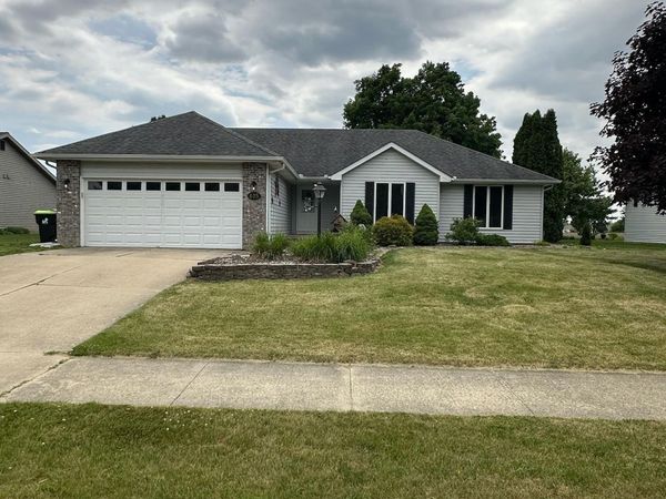 405 Carlisle Drive, Huntington, IN 46750