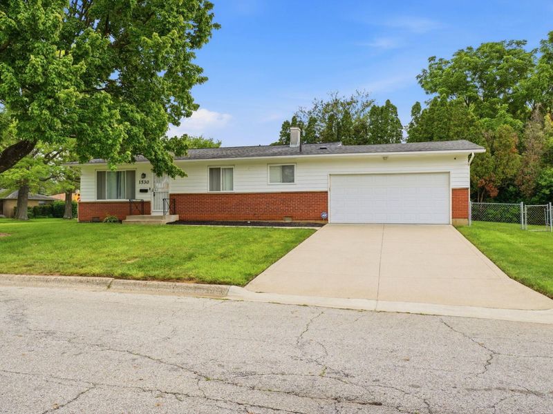 1530 Garywood Avenue , Columbus, OH 43227 Photo 1