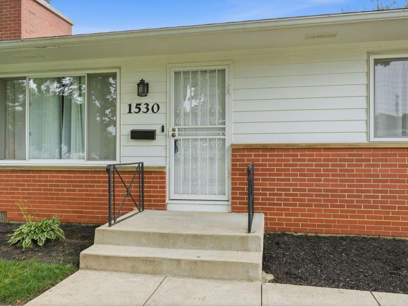 1530 Garywood Avenue , Columbus, OH 43227 Photo 2