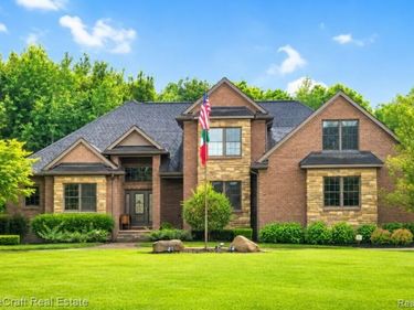 6932 SUNSET Drive, Salem Twp, MI 48178