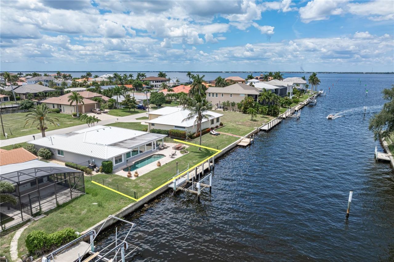 2211 Palm Tree Drive , Punta Gorda, FL 33950 Photo