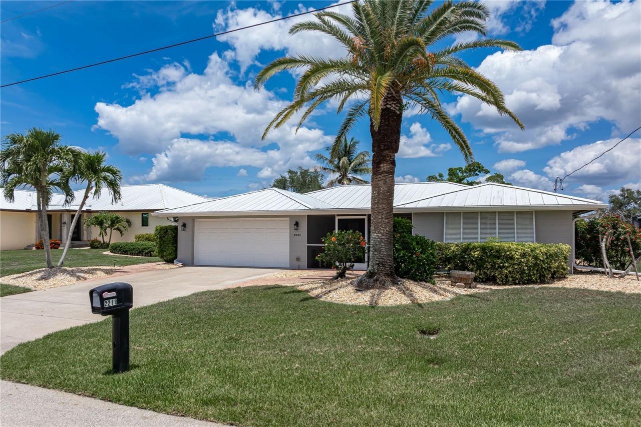 2211 Palm Tree Drive , Punta Gorda, FL 33950 Photo