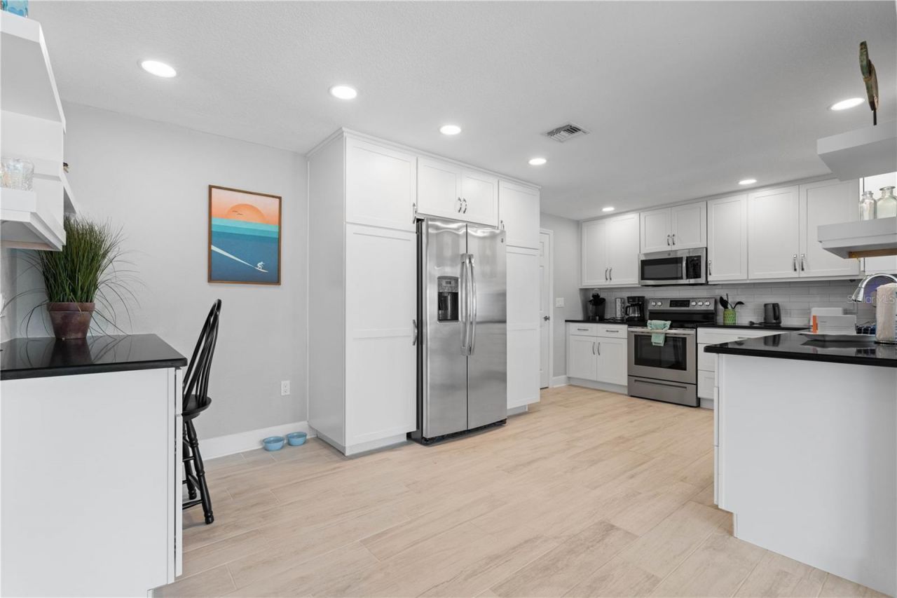 2211 Palm Tree Drive , Punta Gorda, FL 33950 Photo
