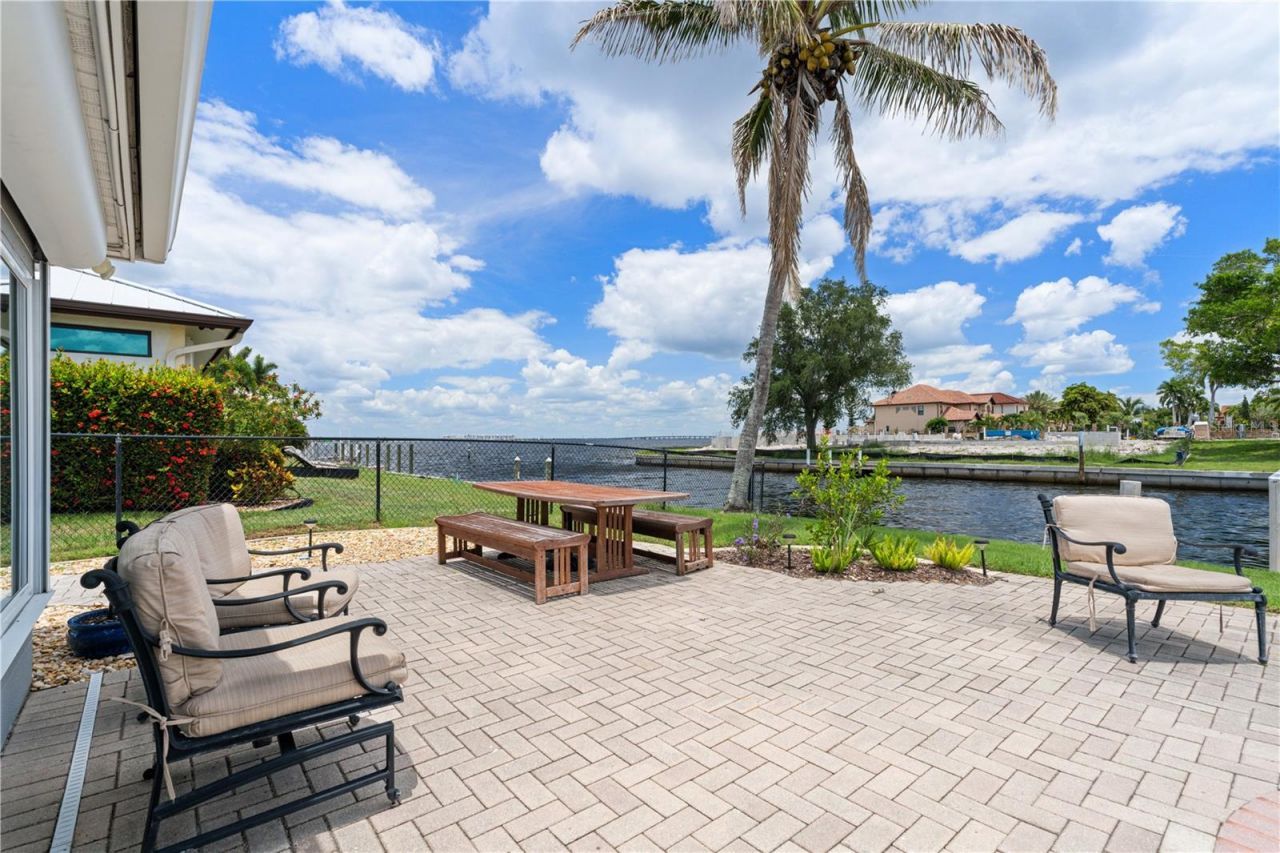 2211 Palm Tree Drive , Punta Gorda, FL 33950 Photo