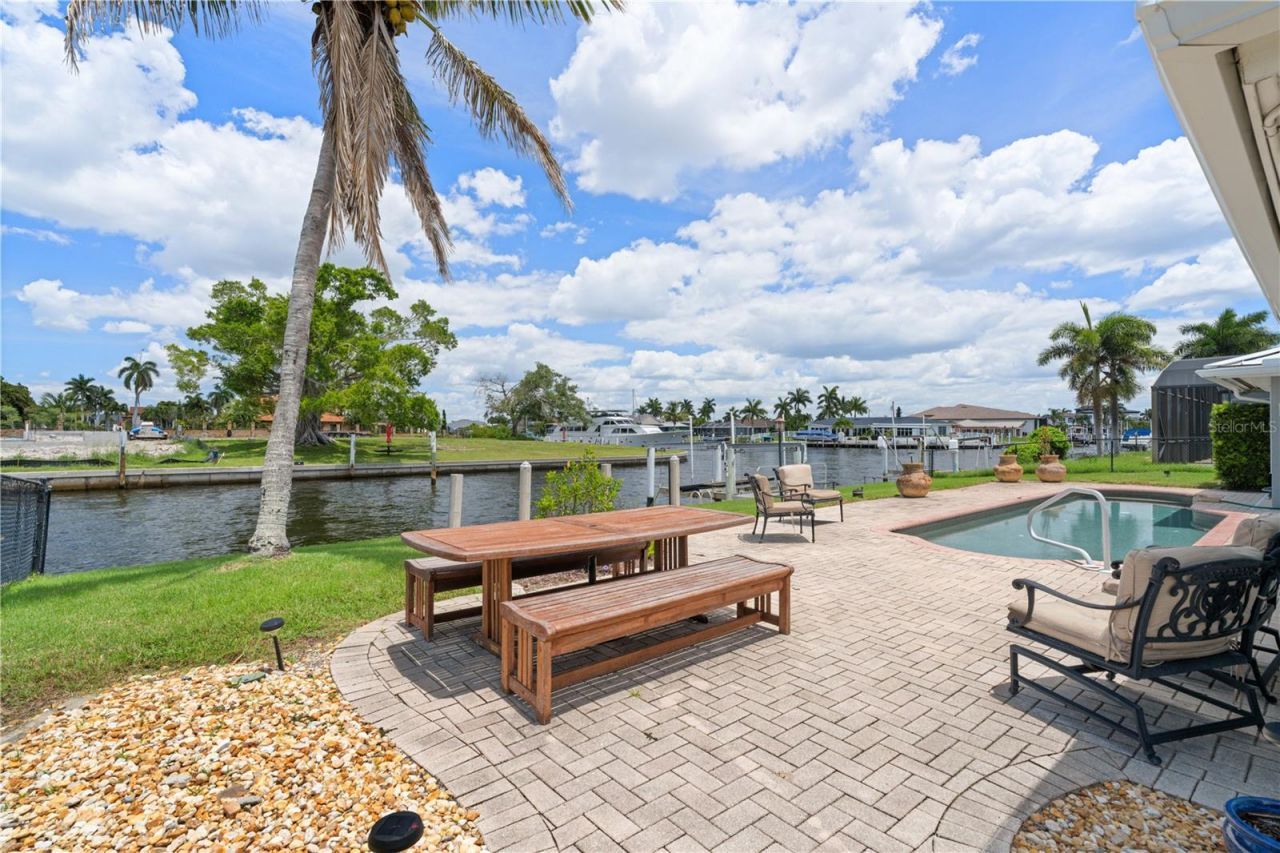 2211 Palm Tree Drive , Punta Gorda, FL 33950 Photo