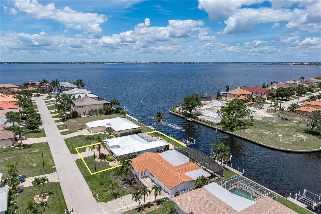 2211 Palm Tree Drive , Punta Gorda, FL 33950 Photo