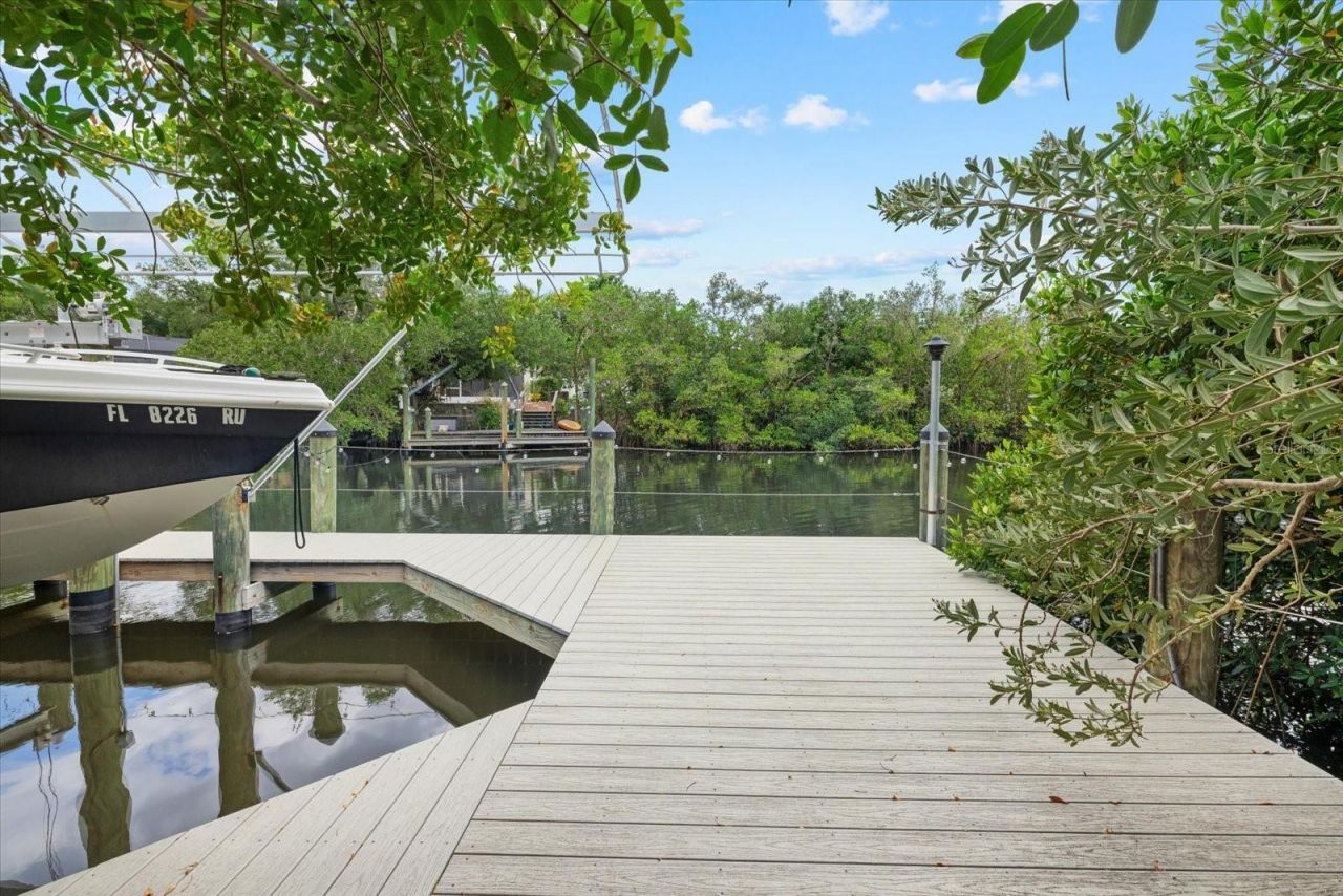 811 30th Court E, Bradenton, FL 34208 Photo