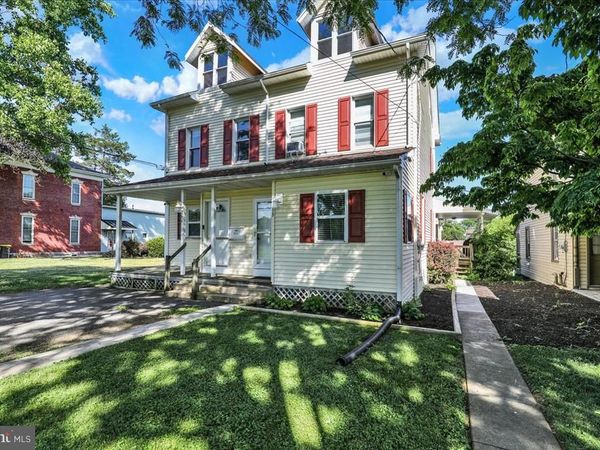 225 N CHURCH STREET, ROBESONIA, PA 19551