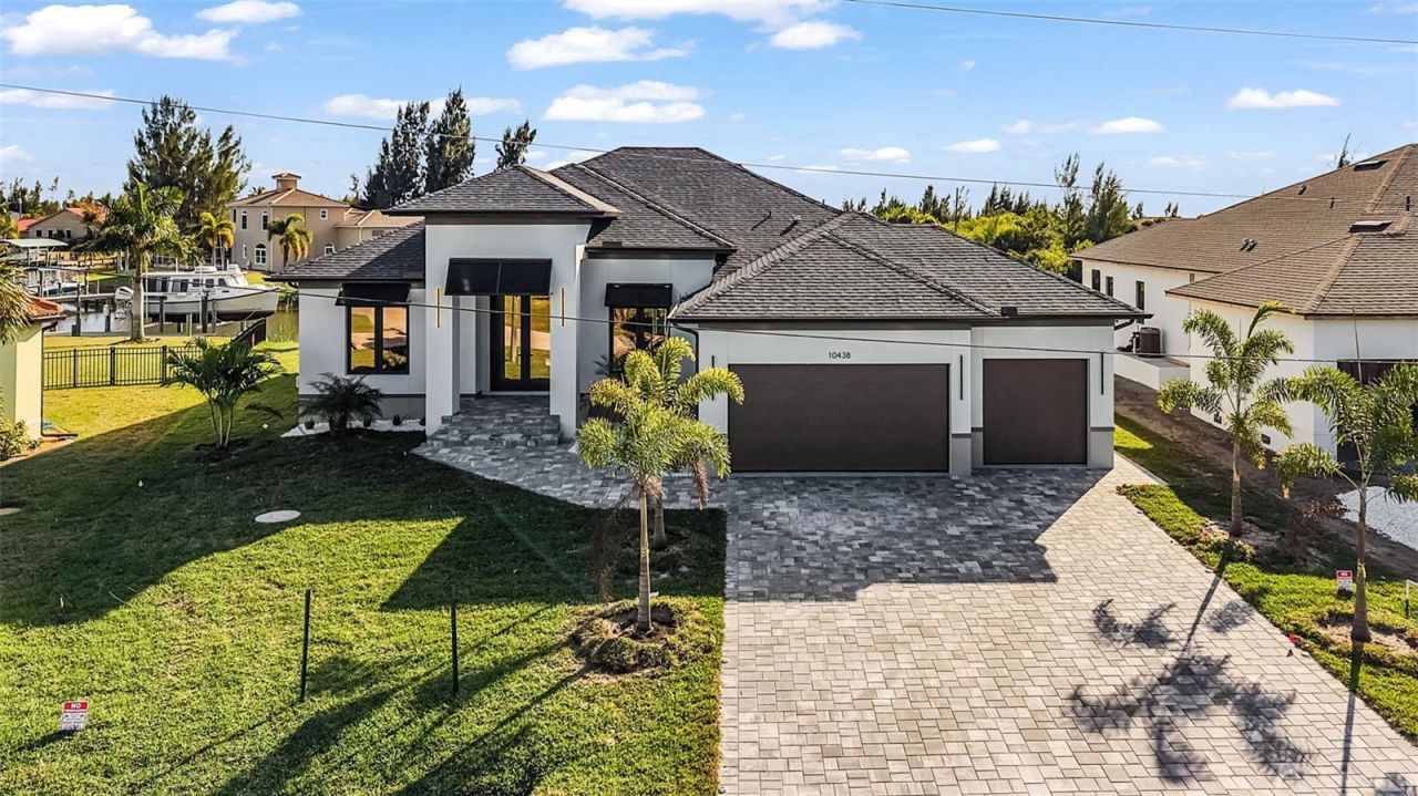 10438 Atenia Street , Port Charlotte, FL 33981 Photo