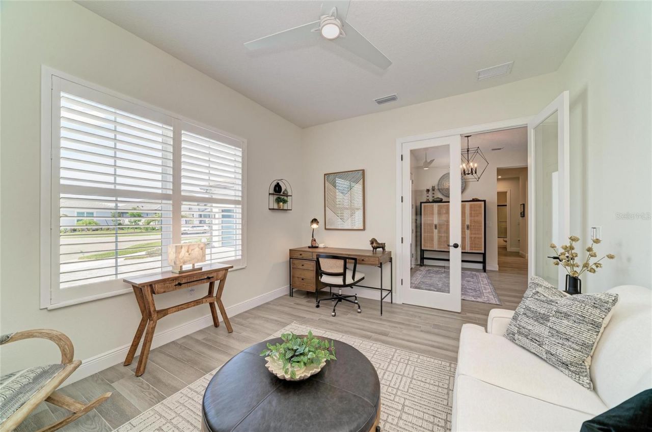 8533 Beechlake Court , Sarasota, FL 34240 Photo
