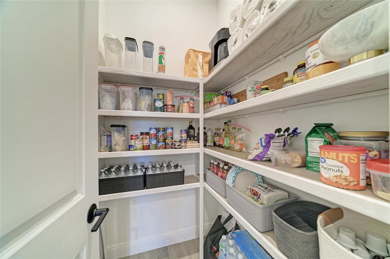 8533 Beechlake Court , Sarasota, FL 34240 Photo