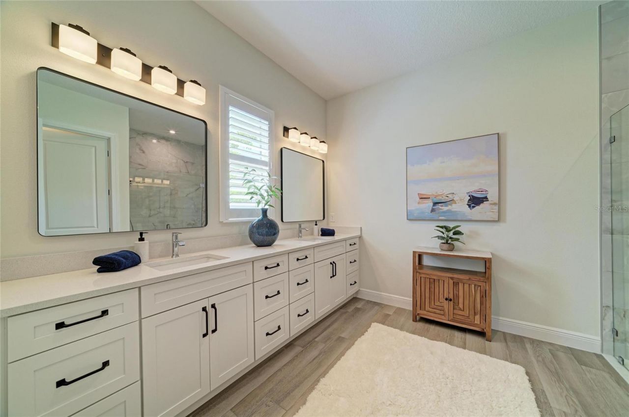 8533 Beechlake Court , Sarasota, FL 34240 Photo