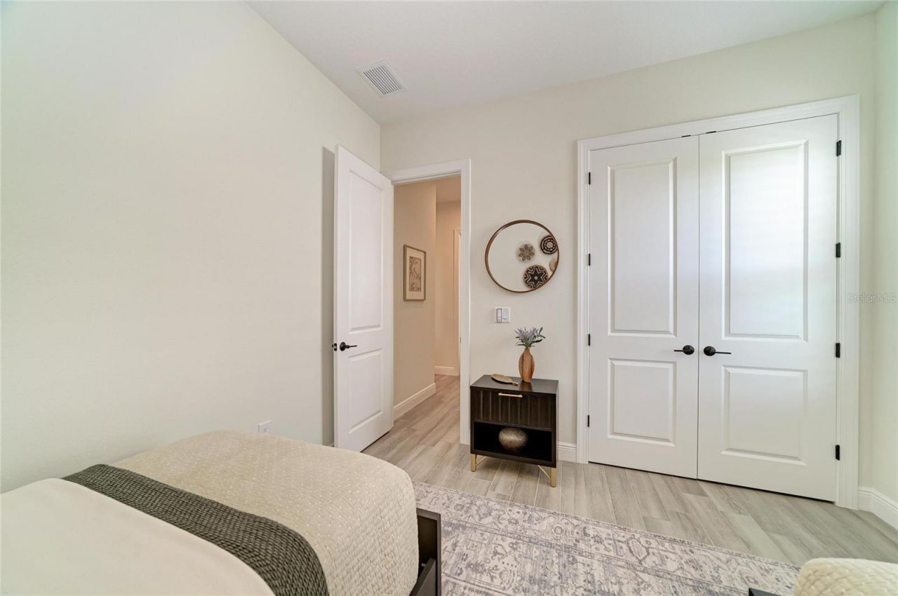8533 Beechlake Court , Sarasota, FL 34240 Photo