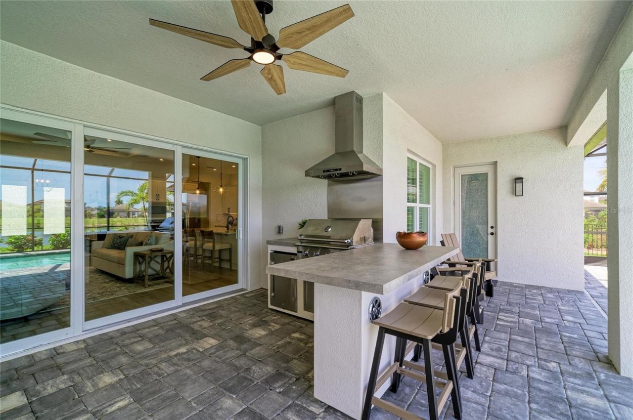 8533 Beechlake Court , Sarasota, FL 34240 Photo