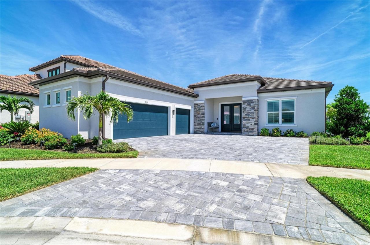 8533 Beechlake Court , Sarasota, FL 34240 Photo