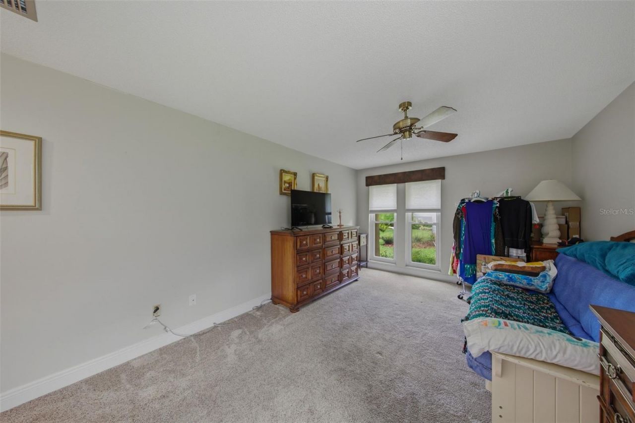 709 Grovewood Lane, Largo, FL 33770 Photo