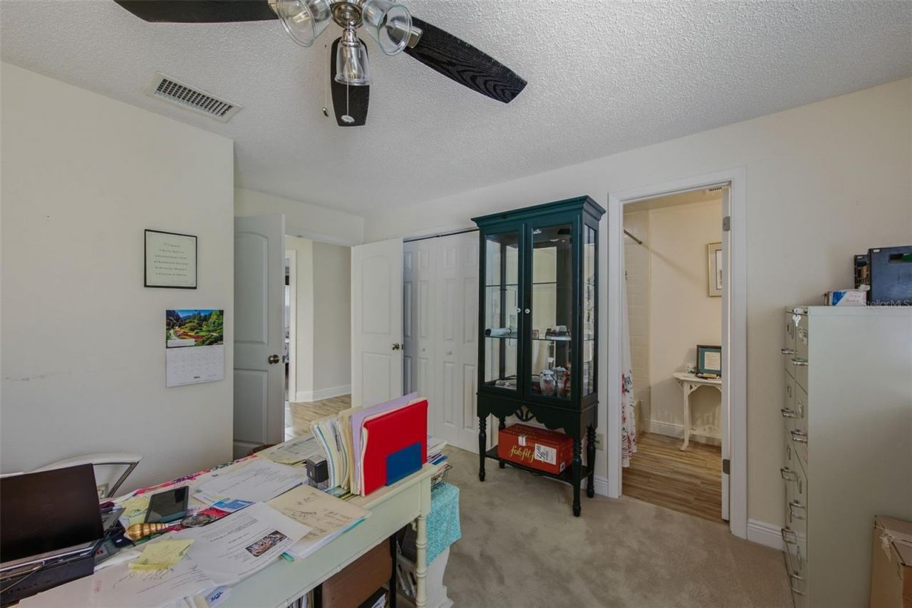 709 Grovewood Lane, Largo, FL 33770 Photo