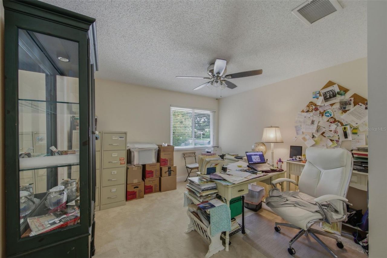 709 Grovewood Lane, Largo, FL 33770 Photo