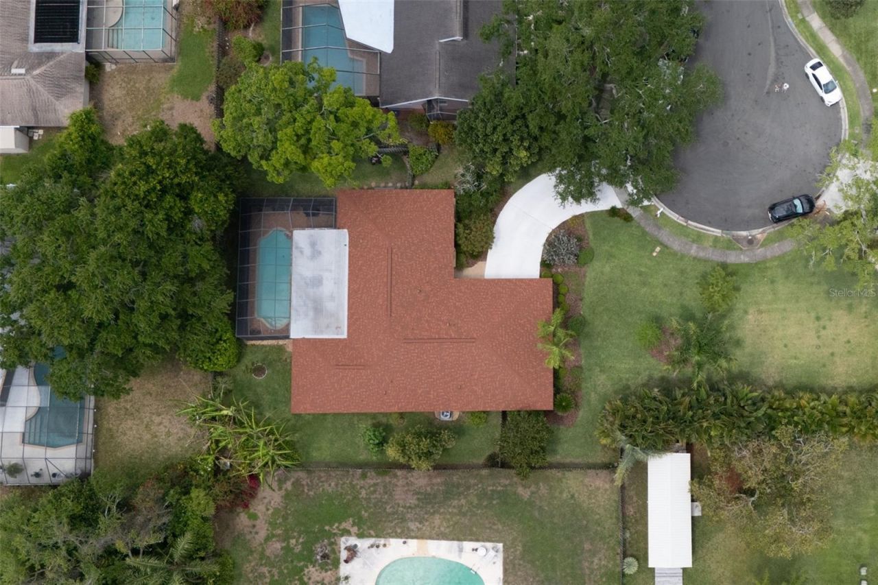709 Grovewood Lane, Largo, FL 33770 Photo