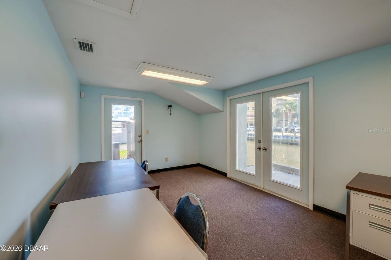 2763 S Ridgewood Avenue , South Daytona, FL 32119 Photo