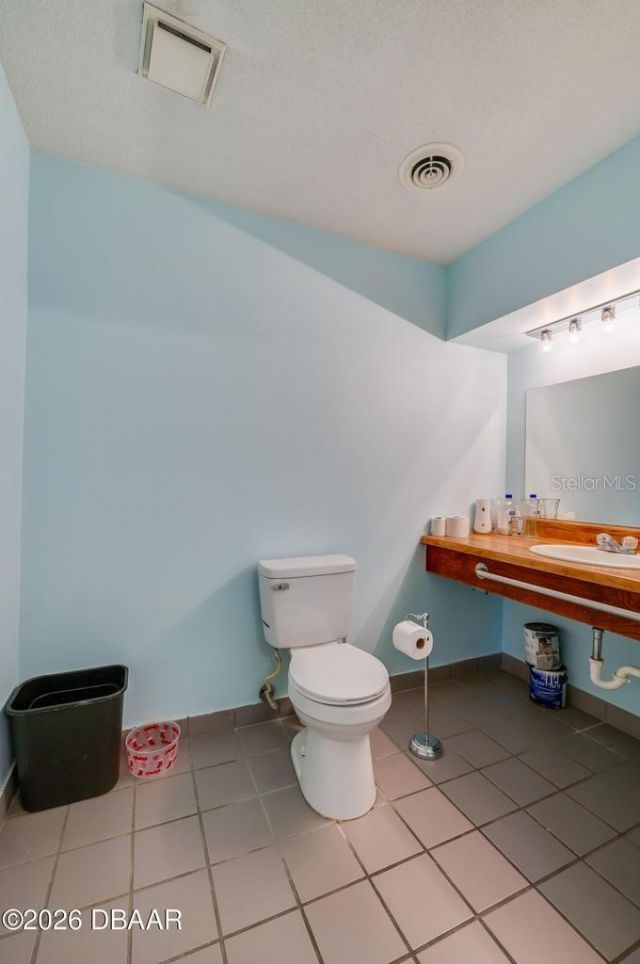 2763 S Ridgewood Avenue , South Daytona, FL 32119 Photo