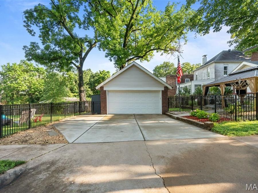Property Image 62