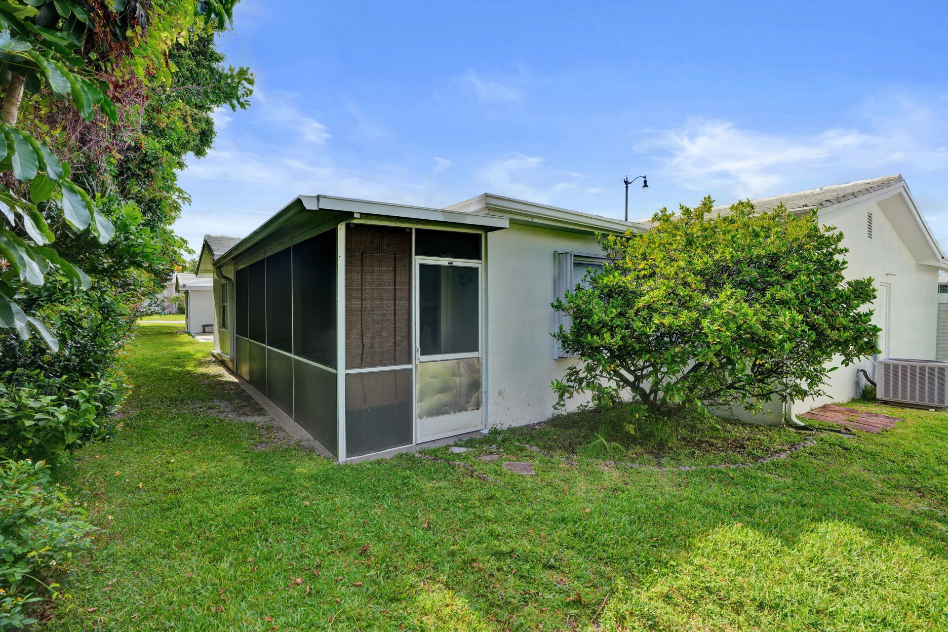 411 NW 26th Court, Pompano Beach, FL 33064 Photo