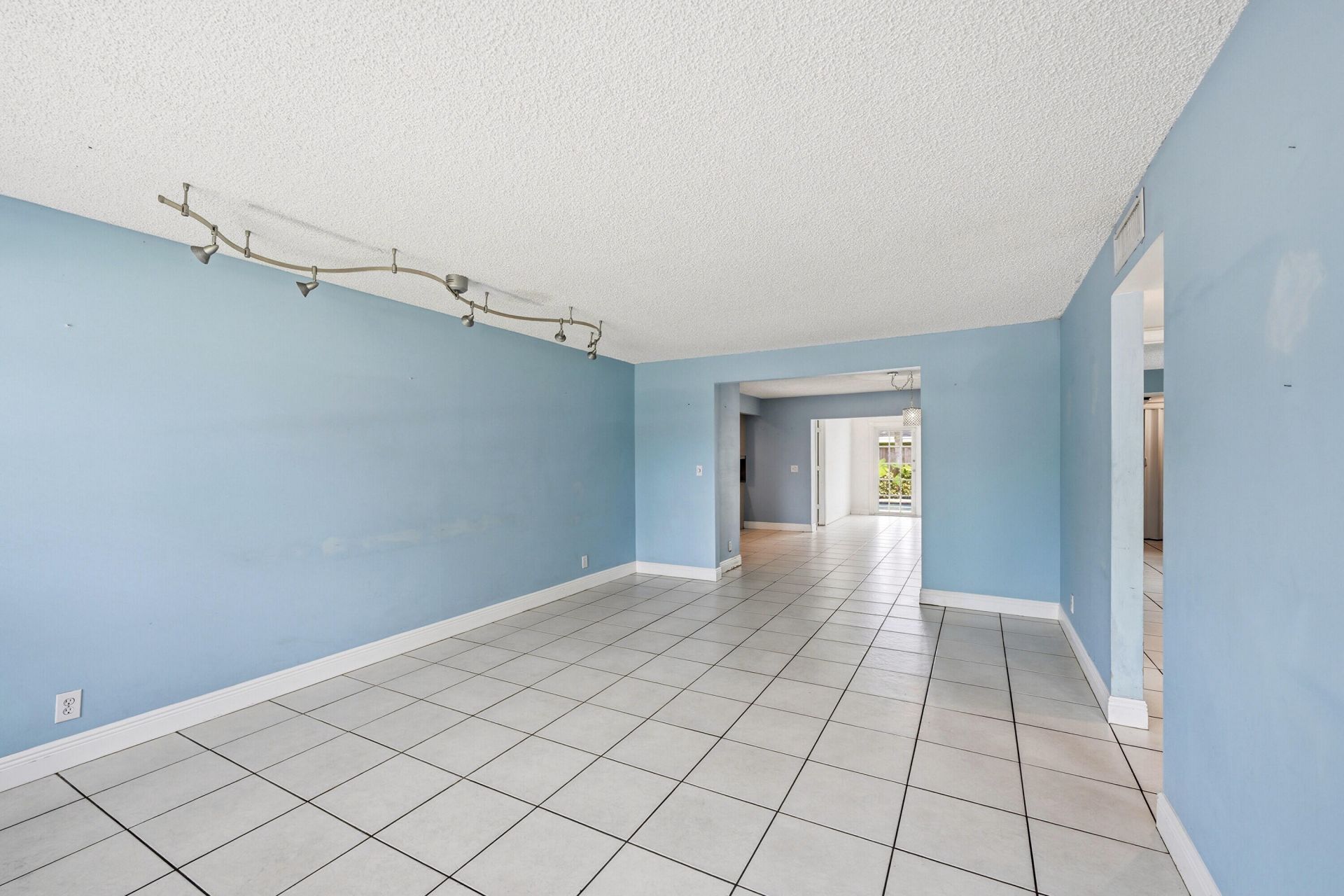 3127 NW 67th Court, Fort Lauderdale, FL 33309 Photo