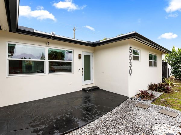 5530 NE 18th Avenue, Fort Lauderdale, FL 33334