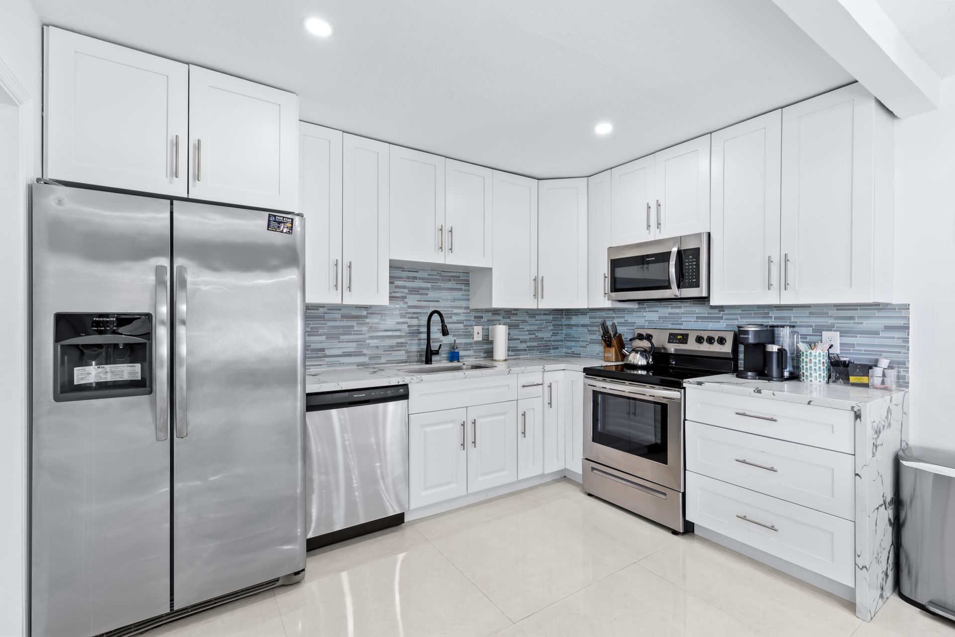 5530 NE 18th Avenue, Fort Lauderdale, FL 33334 Photo