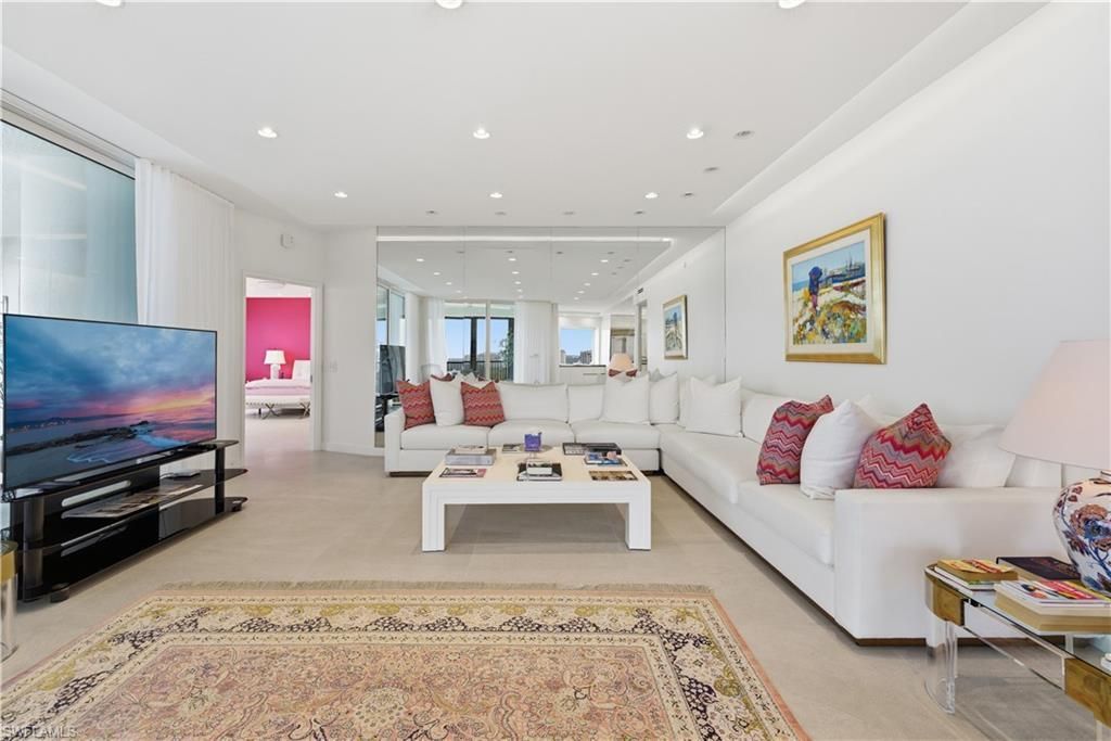 8665 Bay Colony Dr, Unit 2001, Naples, FL 34108 Photo