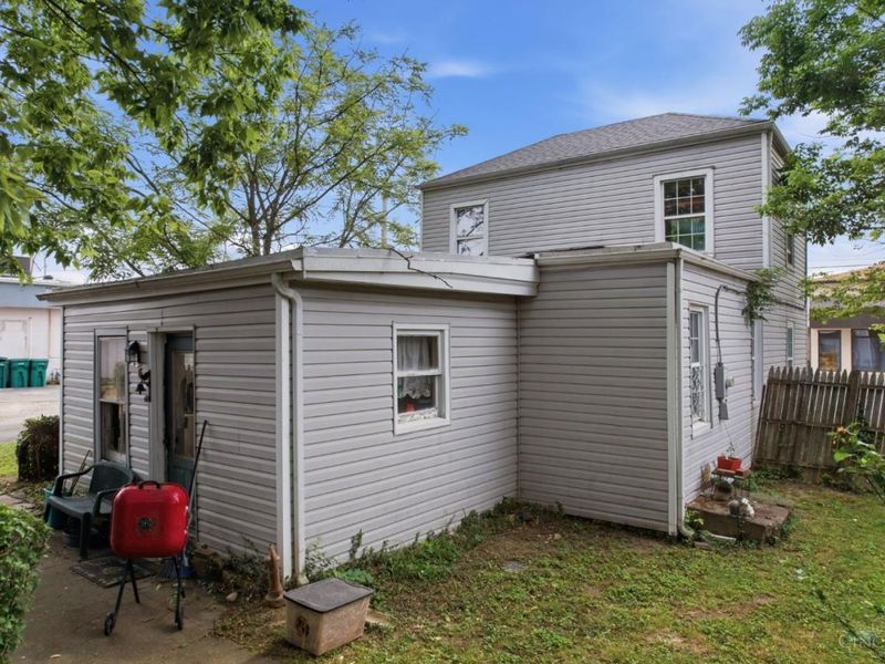 306 S Pleasant Street, Georgetown, OH 45121 Photo 10